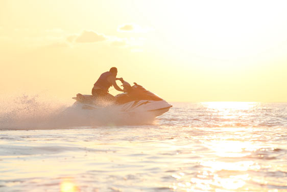 What you should wear when jet skiing - Gold Coast Watersports